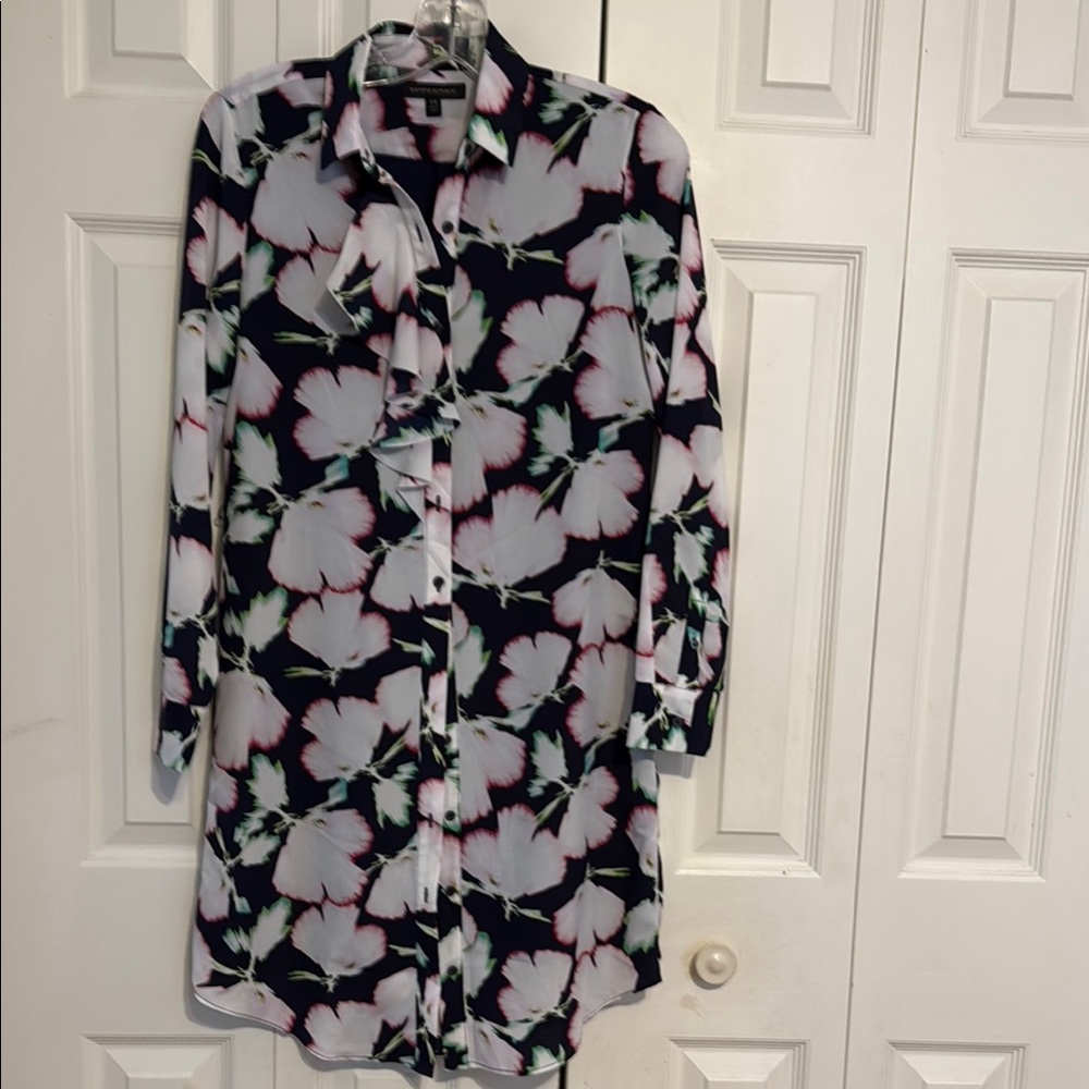 Banana Republic Navy and White Floral Long Sleeve Dress